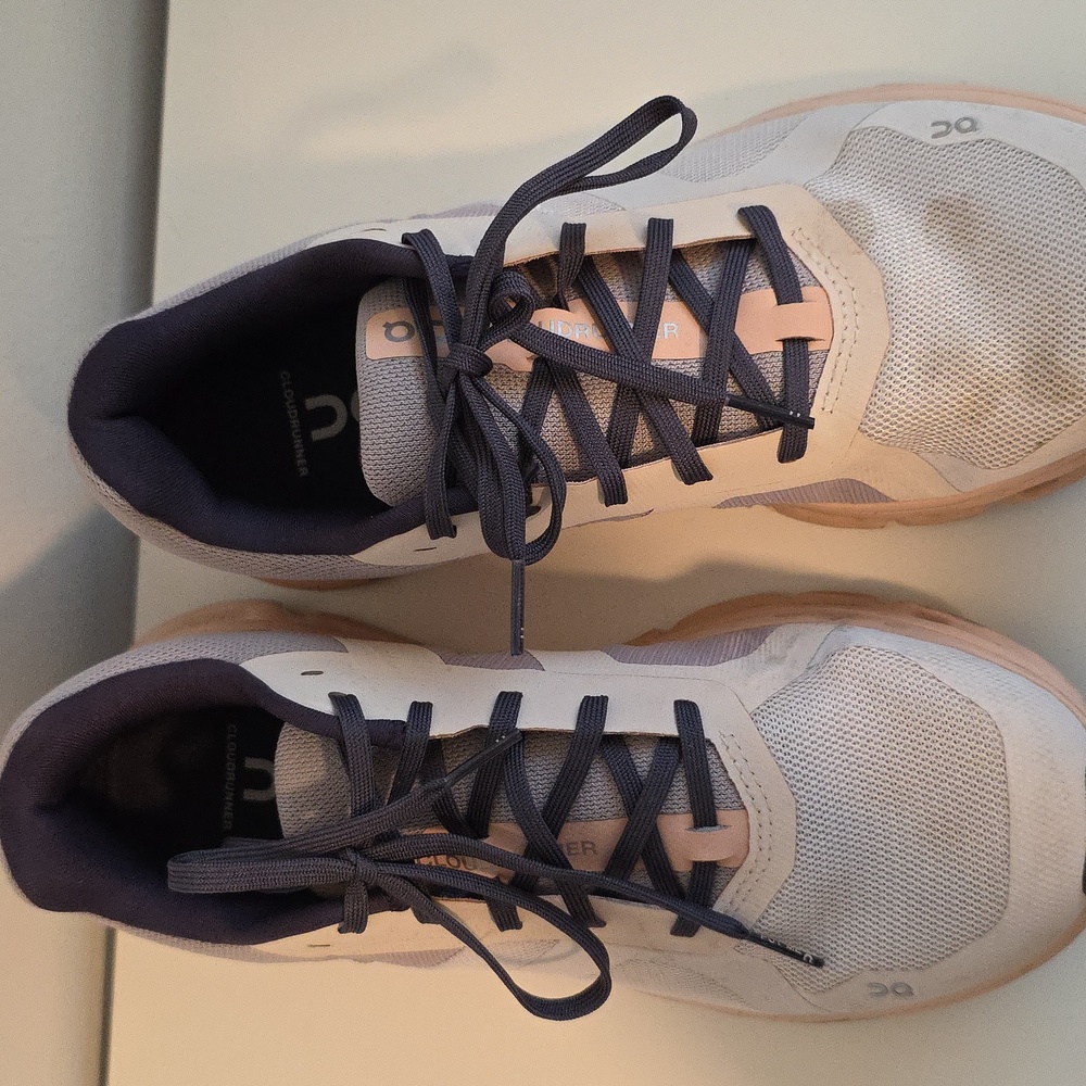 On Running Women's Sneakers - White and Pink - Picture 5 of 7